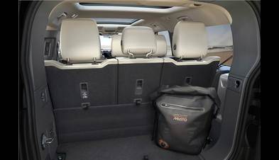Land Rover Defender 130