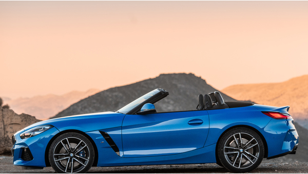 bmw_z4_sdrive20i_m_sport_67_014901050ee30a23.jpg