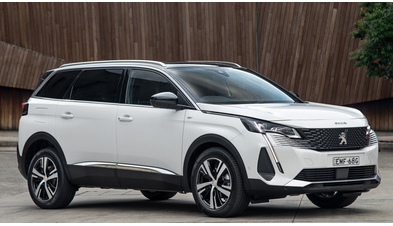 peugeot_5008_gt_335_02dd01ca15860e7f.jpg