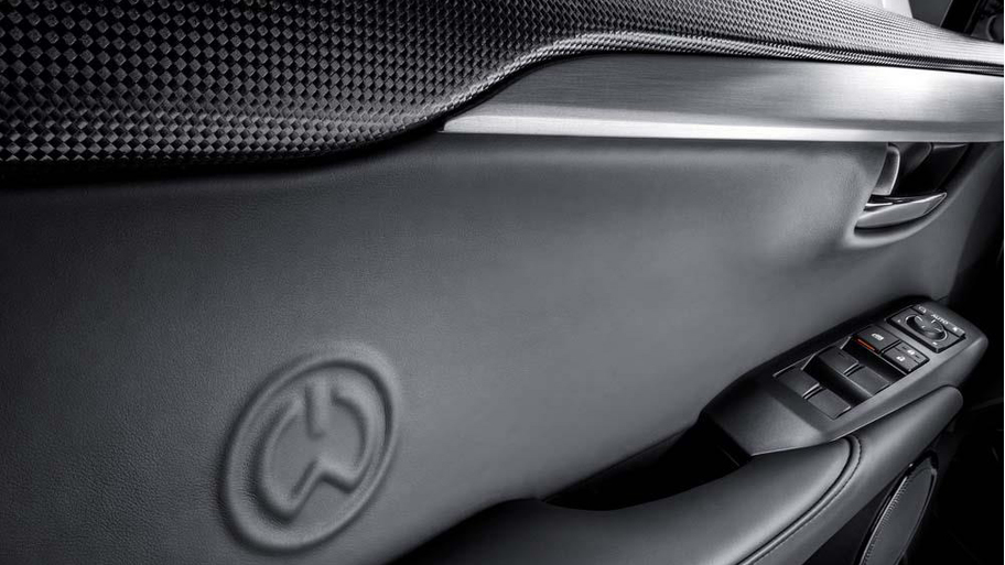 lexus-nx (1).jpg