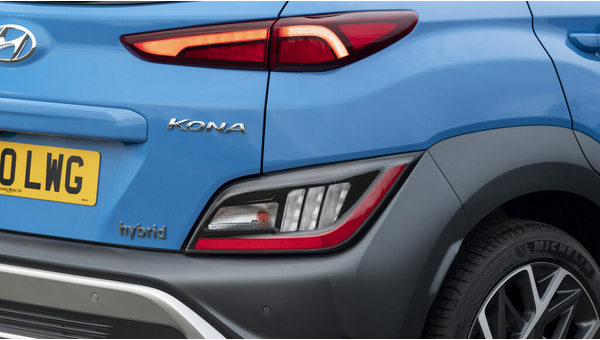 hyundai_kona_hybrid_175.jpg