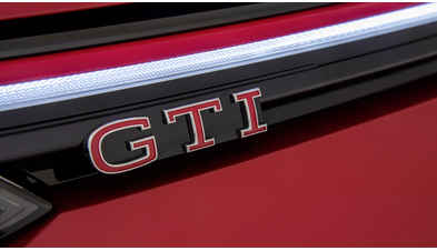 volkswagen_golf_gti_23.jpg