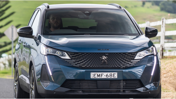 peugeot_3008_gt_sport_9_070303a70846062c.jpg