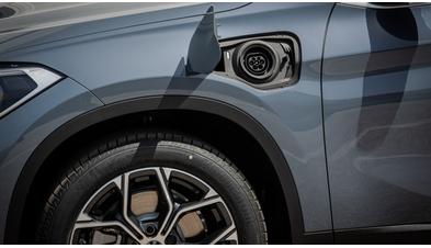 bmw_x1_xdrive25e_xline_26.jpg