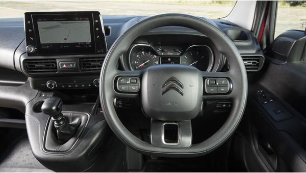 86-citroen-berlingo-2019.jpg