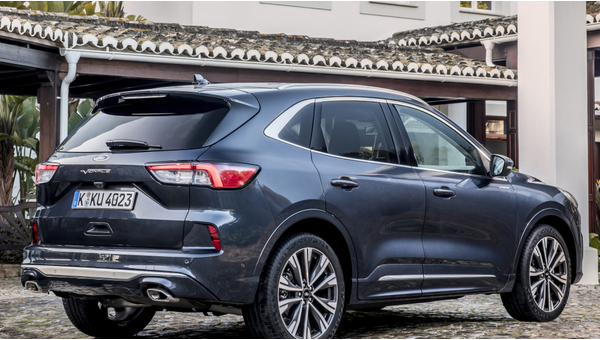 ford_kuga_vignale_ecoblue_hybrid_7_04ba088712be0cd5.jpg