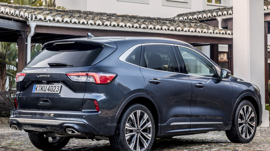 ford_kuga_vignale_ecoblue_hybrid_7_04ba088712be0cd5.jpg