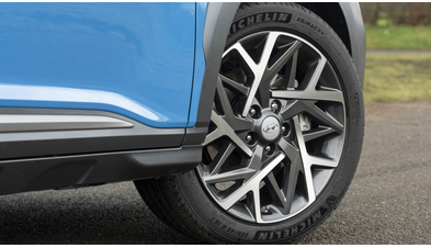 hyundai_kona_hybrid_857.jpg
