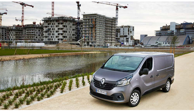 renault-trafic-panelvan (16).jpg