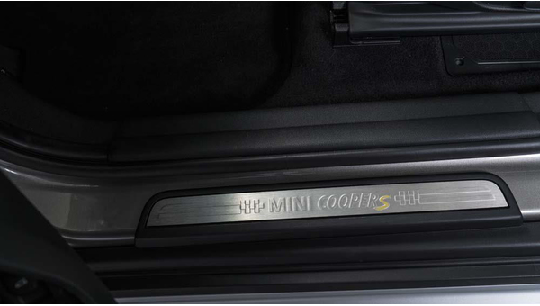mini-cooper-countryman (4).jpg
