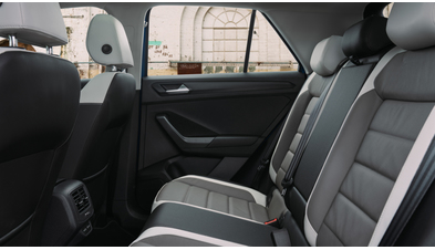 volkswagen_t-roc_550.jpg