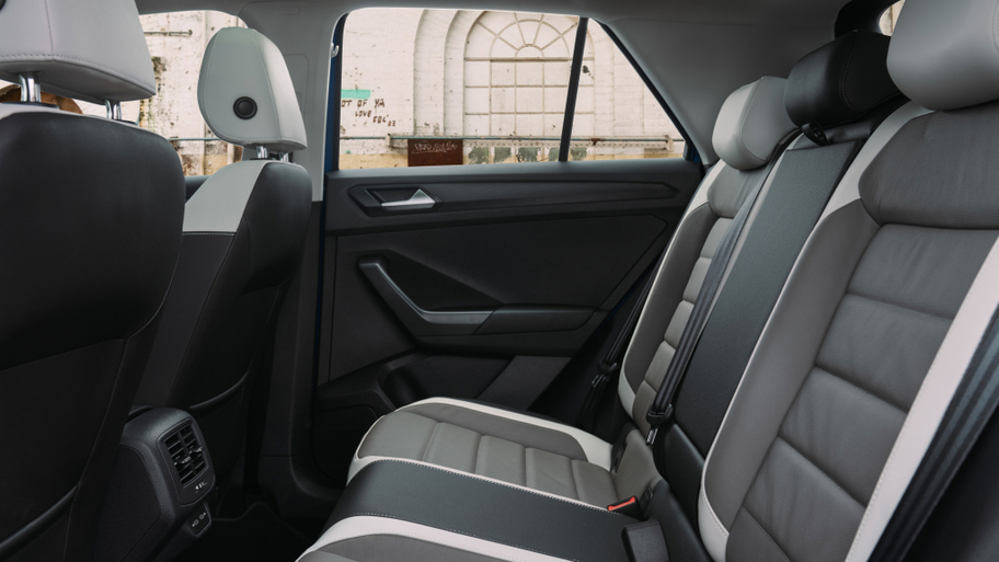 volkswagen_t-roc_550.jpg