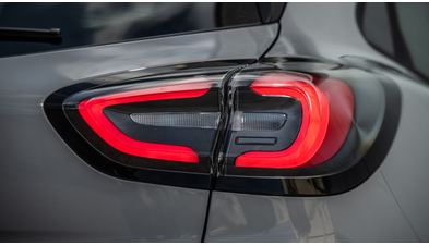 ford_puma_titanium_3.jpg