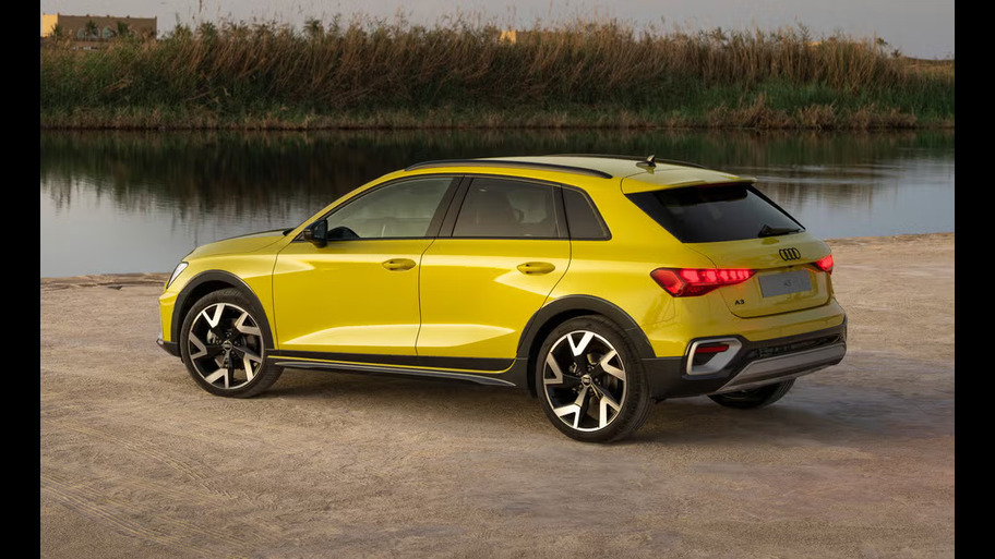 Audi A3 Allstreet Arka