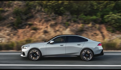 BMW i5 Sedan