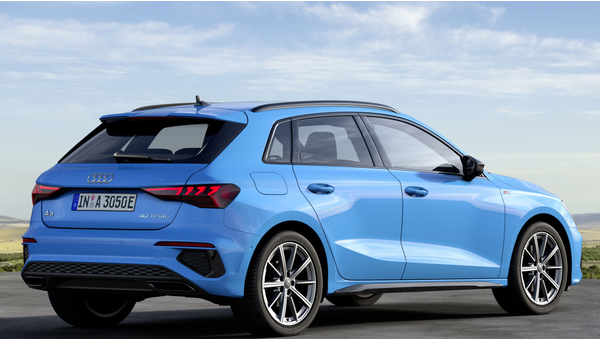 audi_a3_sportback_40_tfsi_e_s_line_65_015601610cc8089b.jpg