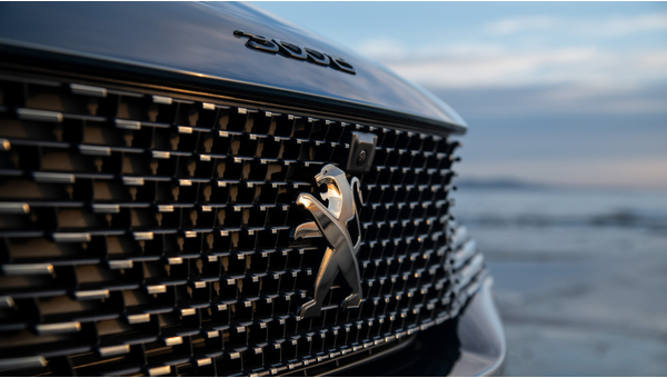 peugeot_3008_gt_sport_85.jpg