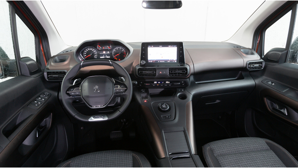 peugeot_rifter_gt_line_52.jpg