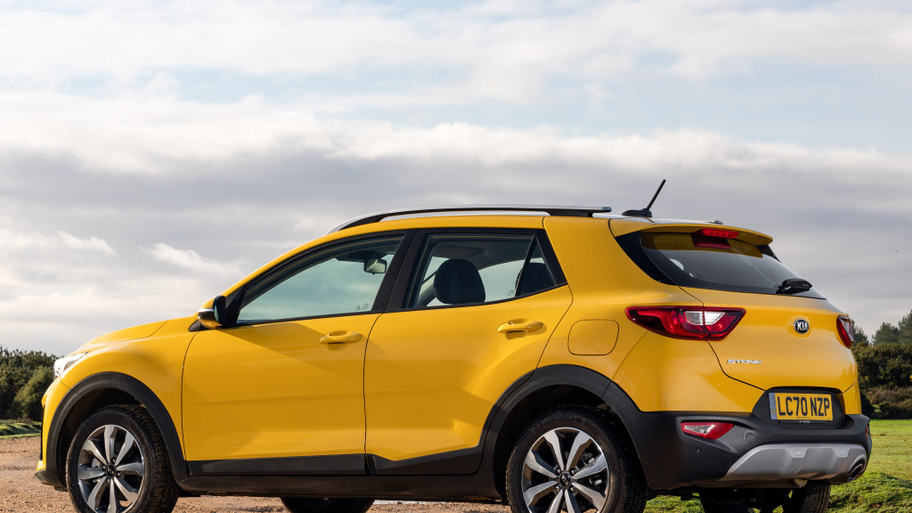 kia_stonic_1553_084d021310d90c9b.jpg
