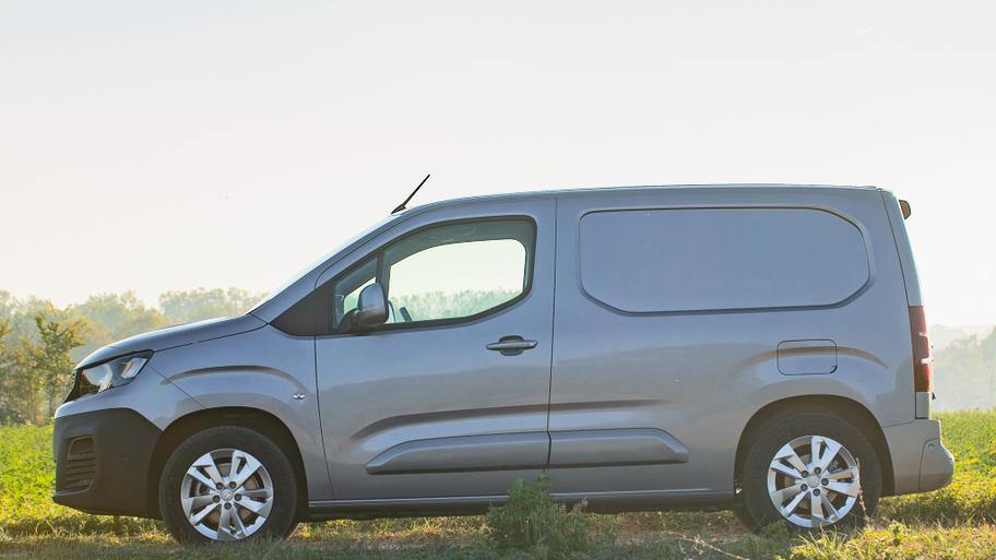 peugeot_partner_76_0324021e09fd06d0.jpg