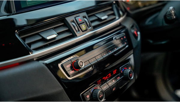 bmw_x1_sdrive18i_121.jpg