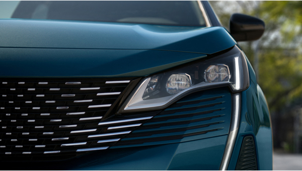 peugeot_5008_gt_38.jpg