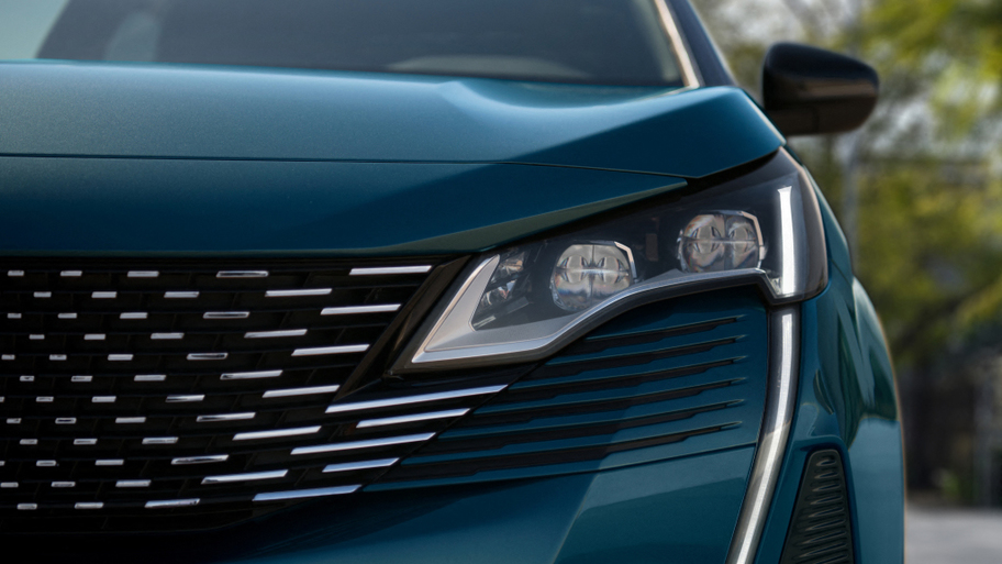 peugeot_5008_gt_38.jpg