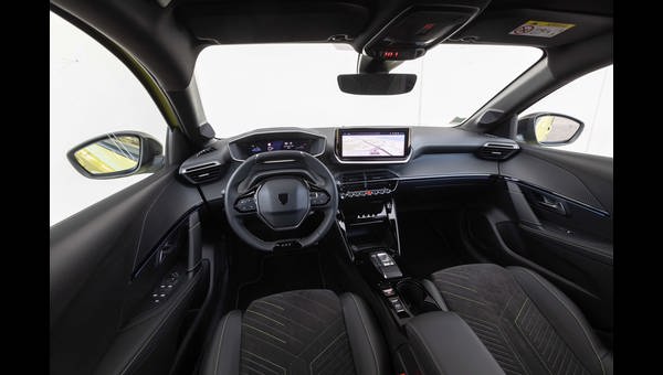 Peugeot e-208