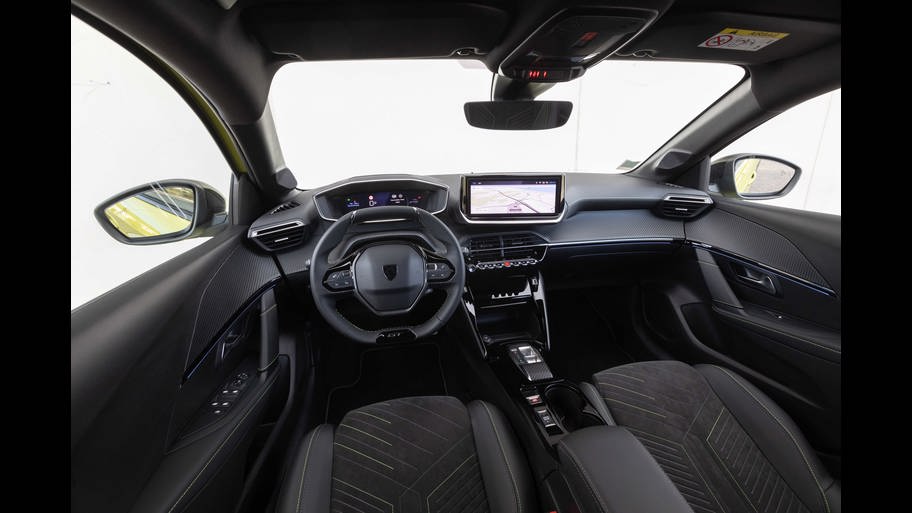 Peugeot e-208