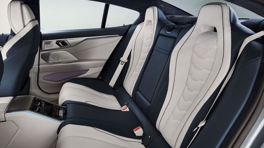 BMW 8 Serisi İç Tasarım (1).jpg