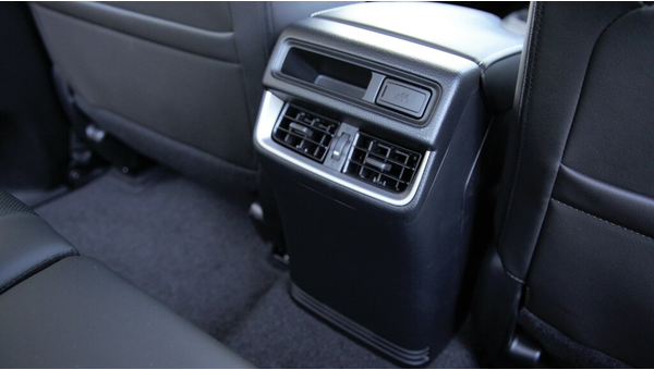 isuzu_d-max_dl40_double_cab_41.jpg