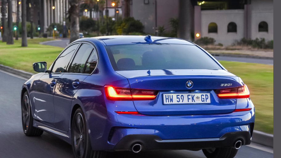 bmw_330i_m_sport_251_0460025409cb078d.jpg
