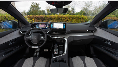 peugeot_3008_hybrid4_73.jpg
