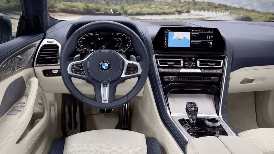 BMW 8 Serisi İç Tasarım (4).jpg