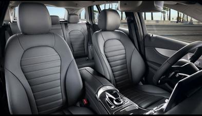 4 kapaklı bir kompakt sedan olan Mercedes-Benz C Serisi, 1982 yılından bu yana Mercedes-Benz W201 modelinin yerine üretiliyor.  C Serisi, E, SL ve S serilerinin altında yerini alıyordu. Daha sonraki yıllarda Mercedes-Benz markasını üst seviyelere taşıyan modellerden biri olmayı başardı. Sedan, Coupe ve Cabriolet gövde seçenekleri ile otomobilseverlerin karşısına çıkan Mercedes-Benz C Serisi, dört valfli dizel motora sahip dünyanın ilk binek otomobili olma özelliği taşıyor.