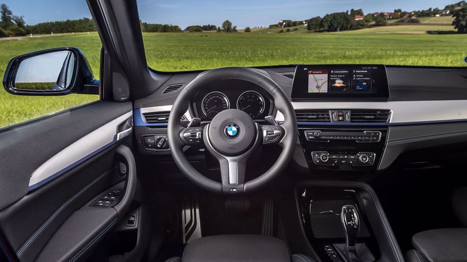 BMW X1 İç Tasarım (6).jpg