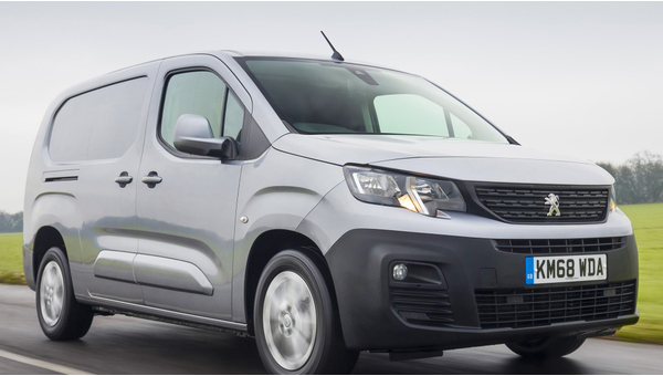 peugeot_partner_lwb_39_017901fb0b7f07de.jpg