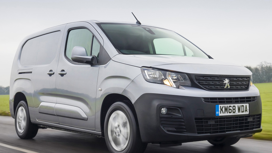 peugeot_partner_lwb_39_017901fb0b7f07de.jpg