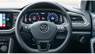 volkswagen_t-roc_712.jpg