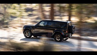 Land Rover Defender 110