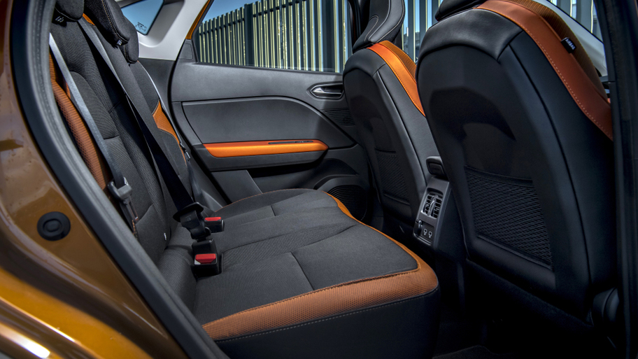 renault_captur_e-tech_plug-in_hybrid_5.jpg