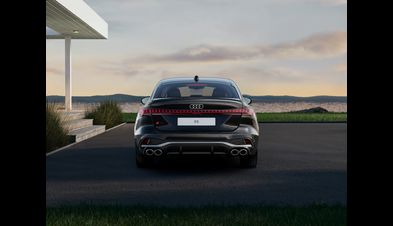 Audi S5 Sedan