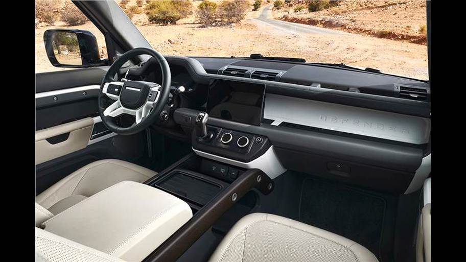 Land Rover Defender 130