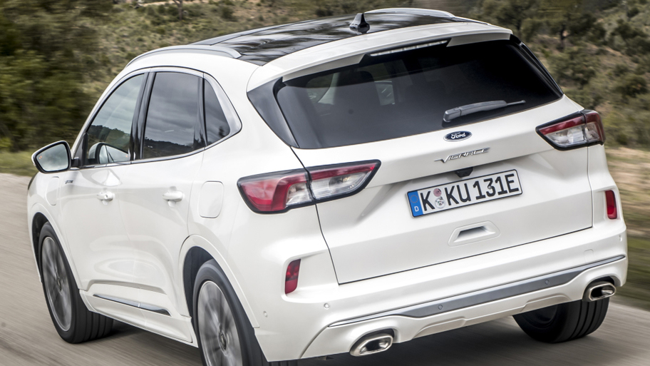 ford_kuga_vignale_plug-in_hybrid_73_0530032e0b4a086c.jpg