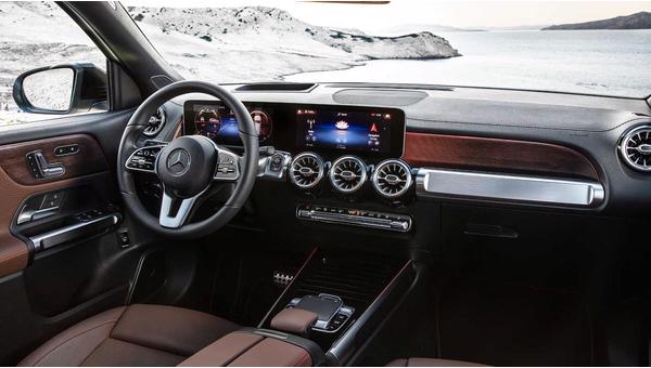mercedes-glb (42).jpg