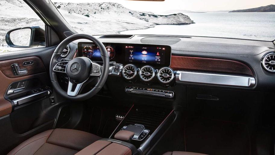 mercedes-glb (42).jpg
