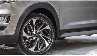 hyundai-tucson (1).jpg