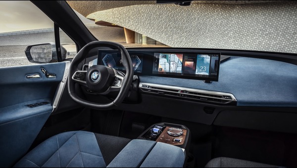 BMW İX