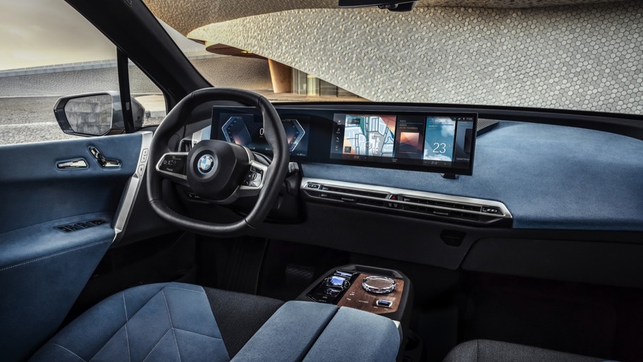 BMW İX