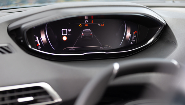 peugeot_5008_gt_39.jpg